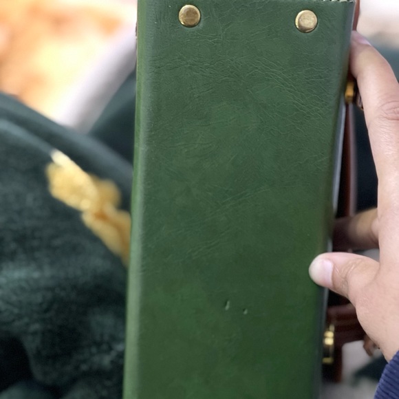 Sling bag - Picture 7 of 9